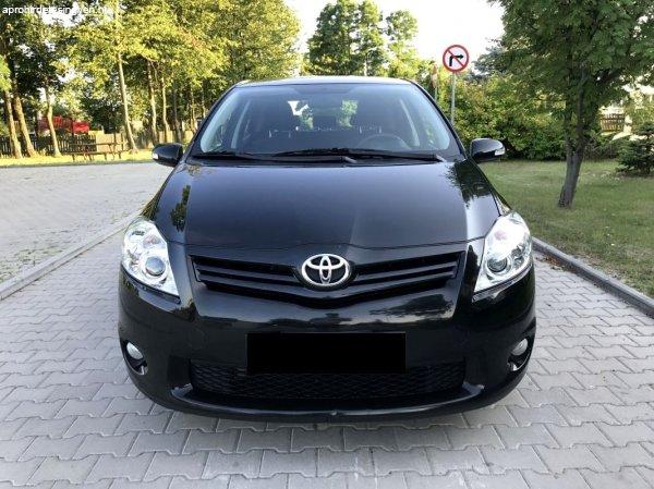 TOYOTA AURIS 1.4 D4D Eladó Toyota Győr Apróhirdetés